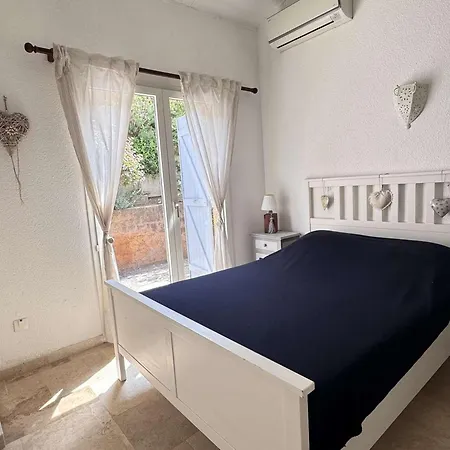Maison 4 Pieces Climatisee - 6 Personnes - Cadre Paisible Avec Wifi - Fr-1-308-159 Le Lavandou